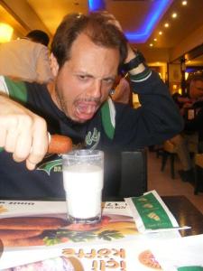 226274_10150190995064208_5862732_n