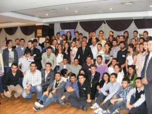 230505_10150204391834208_1716153_n