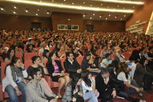 564804_10150712143184208_1343447400_n